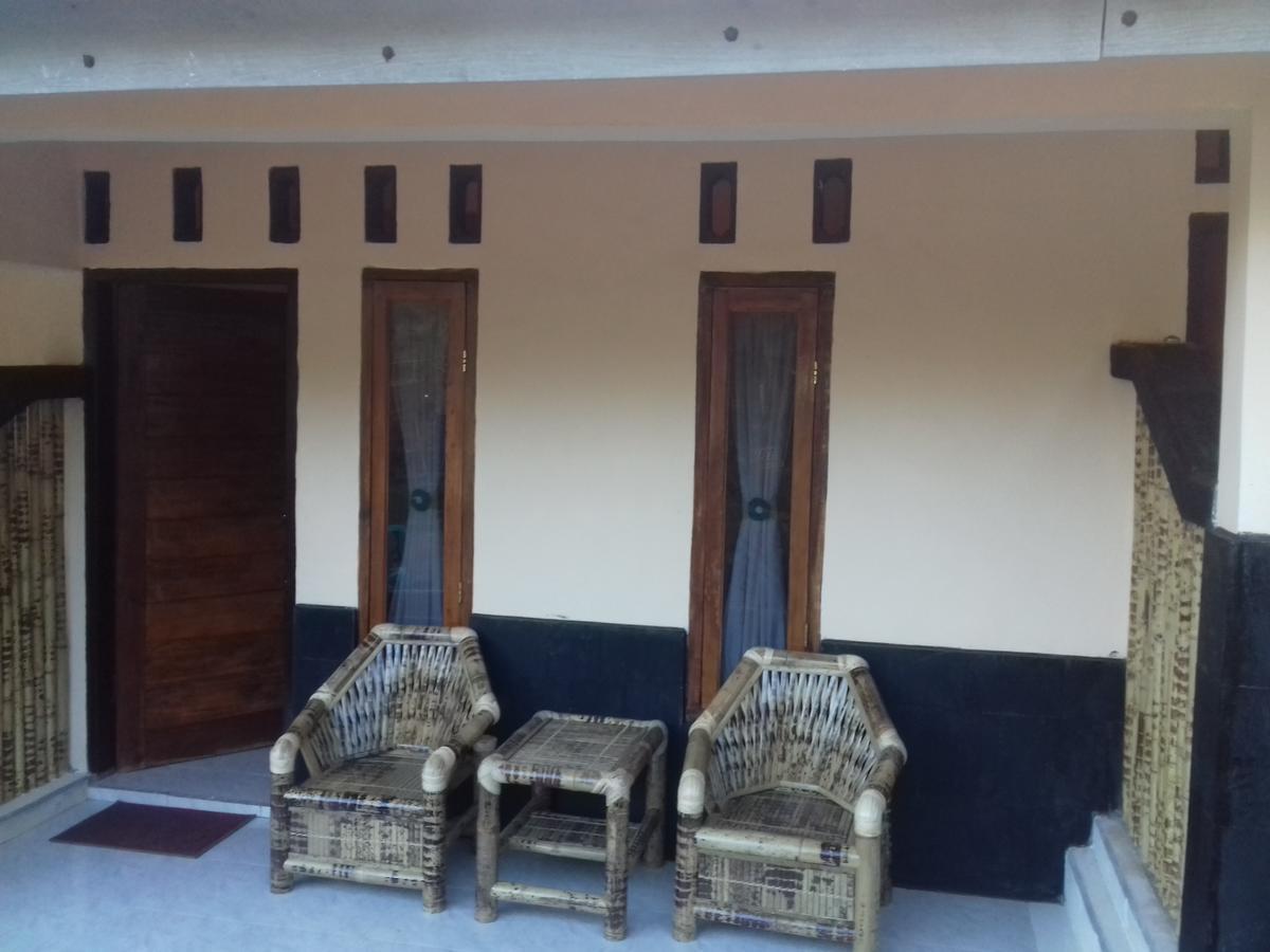 Telage Indah Homestay Kuta  外观 照片