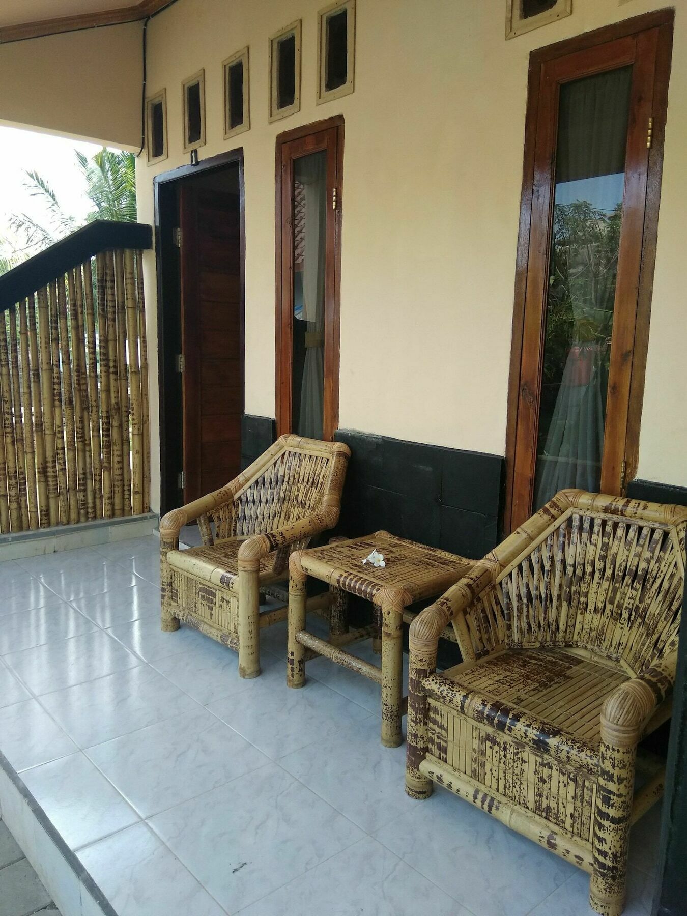 Telage Indah Homestay Kuta  外观 照片