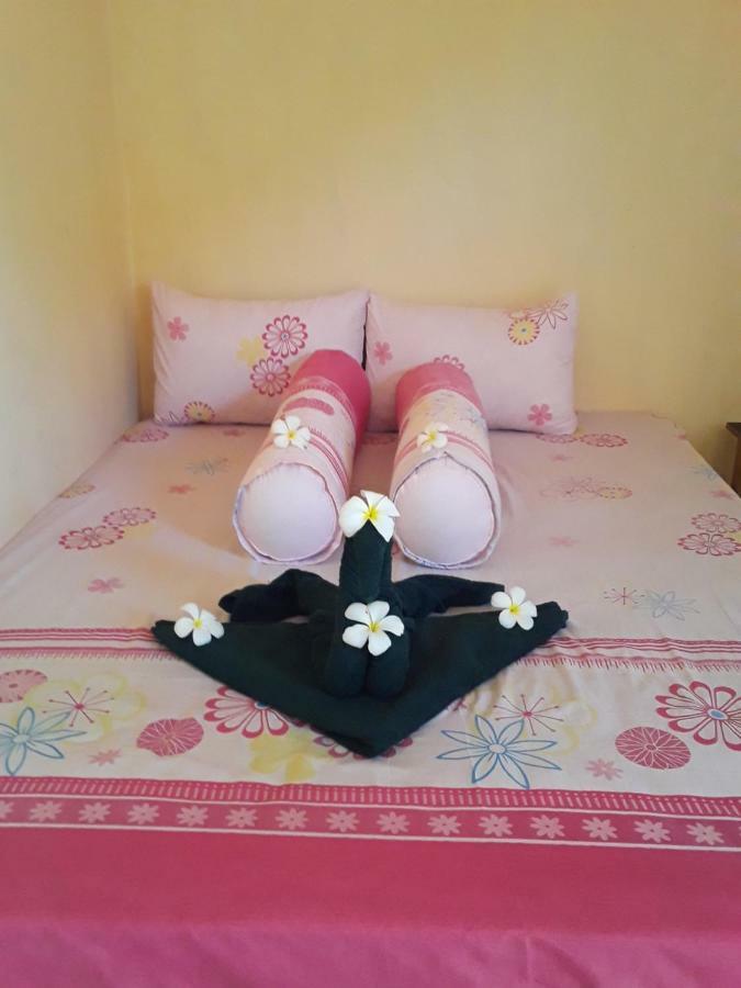 Telage Indah Homestay Kuta  外观 照片