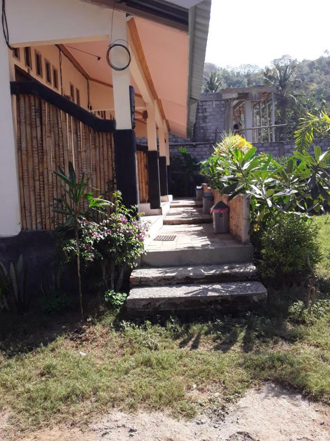 Telage Indah Homestay Kuta  外观 照片
